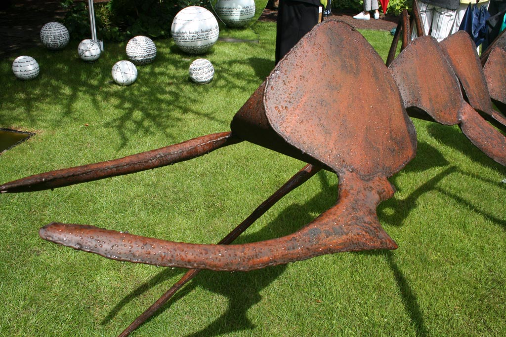 Stahlskulptur-Metallskulptur-Skulptur-Sculpture-Steelsculpture-Skulpturen-Skulptur-Stahlskulpturen-Stahlobjekte-skulptur-Kunst-Kunstobjekte-Gartenobjekte-Bildhauer-Künstler-Röderer-roederer-Edelstahlskulpturen-Stahlskulpturen-Tierskulpturen-Gartenskulpturen-Stahlkunst-Cortenstahl-Ausstellungen–Kunstmessen